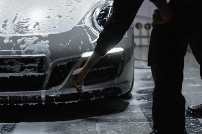 911 detailing