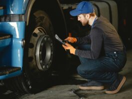Best Workwear for Mechanics UK 2026 — Tough, Practical and Built for the Trade best mechanic workwear UK